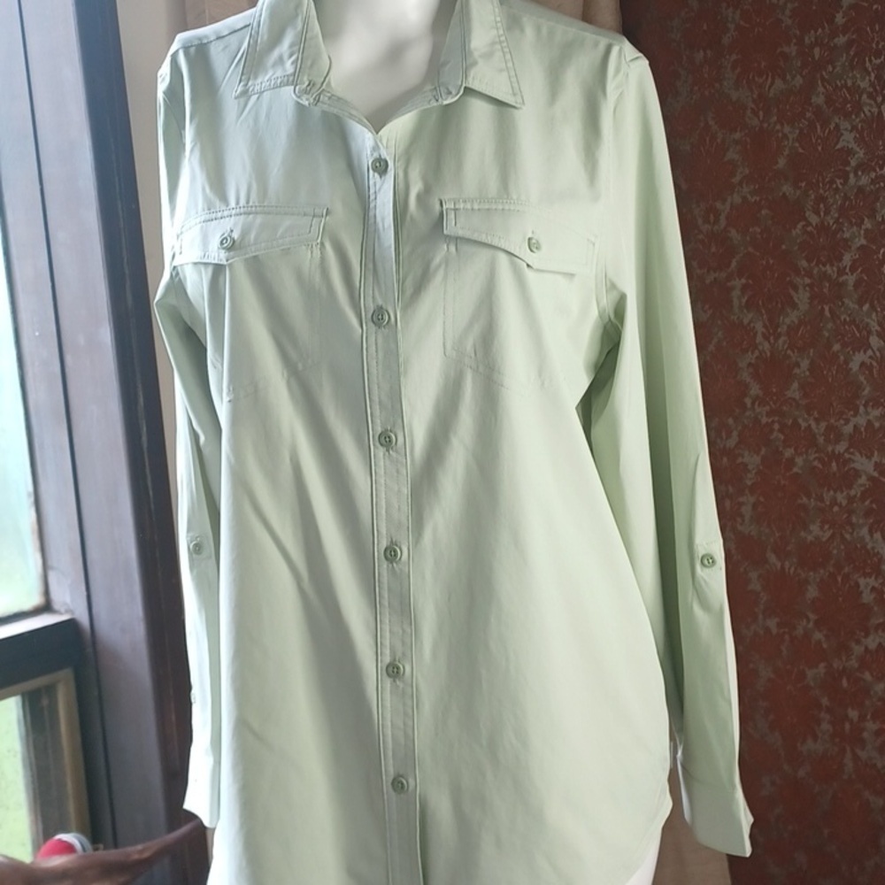 Eddie Bauer classic fit shirt L